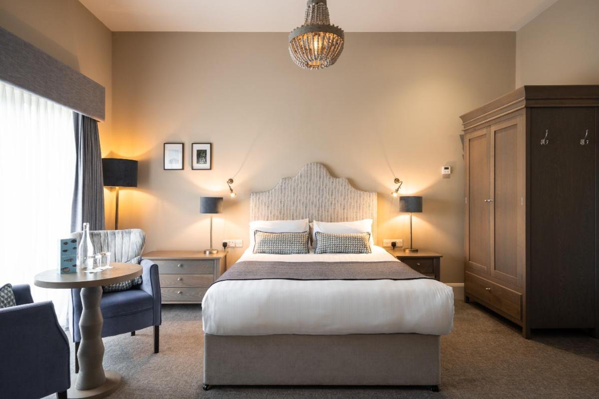 The Salthouse Hotel Балликасл Экстерьер фото