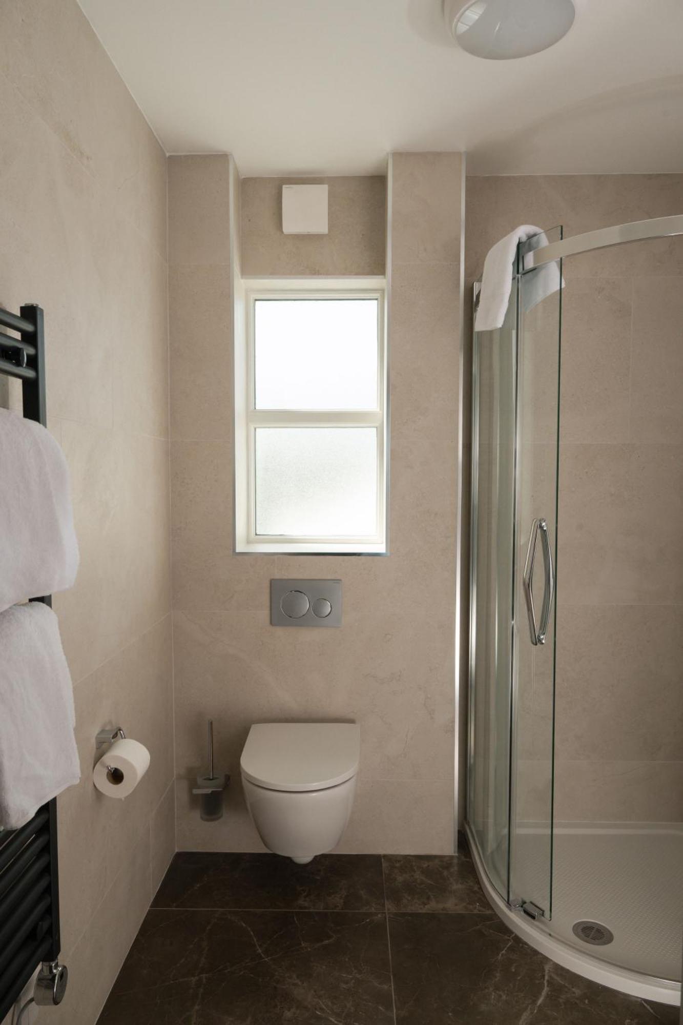 The Salthouse Hotel Балликасл Экстерьер фото