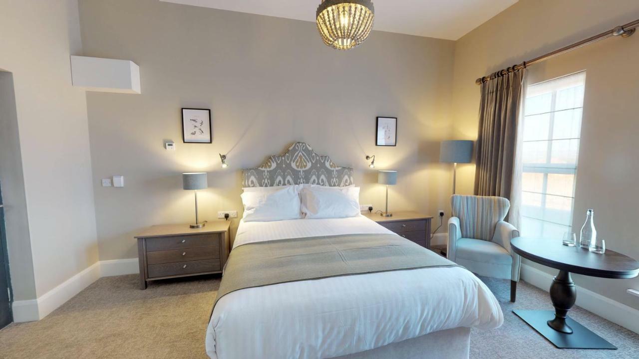 The Salthouse Hotel Балликасл Экстерьер фото