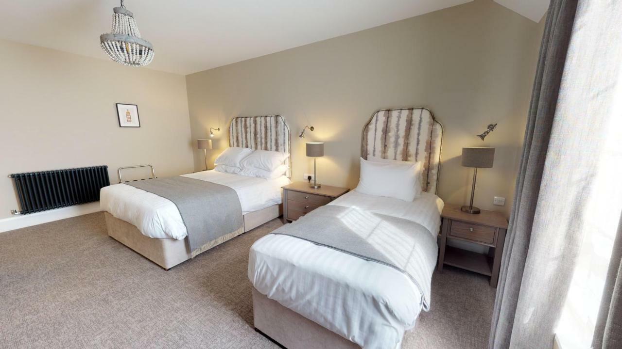 The Salthouse Hotel Балликасл Экстерьер фото